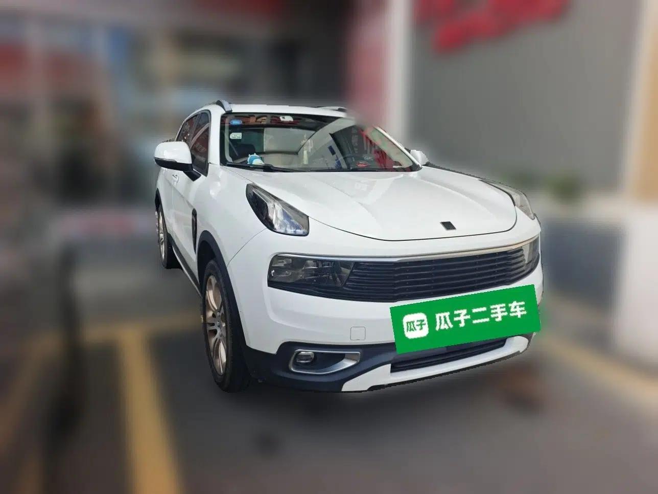 Lynk & Co 01 2017 2.0T Two-Wheel Drive Pro Edition — миниатюра 3