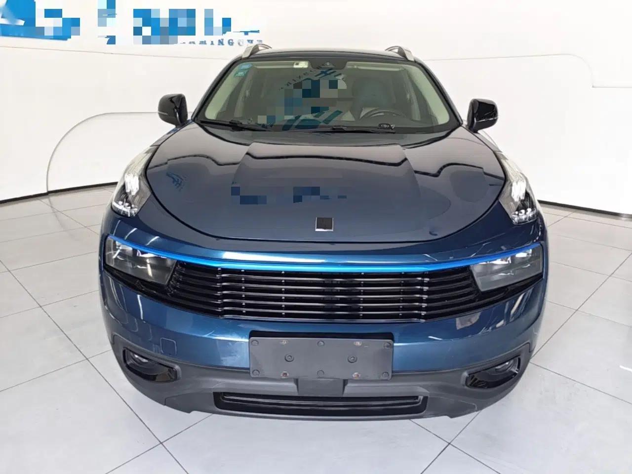 Lynk & Co 01 2017 2.0T Two-Wheel Drive Zhaopu Version — миниатюра 2