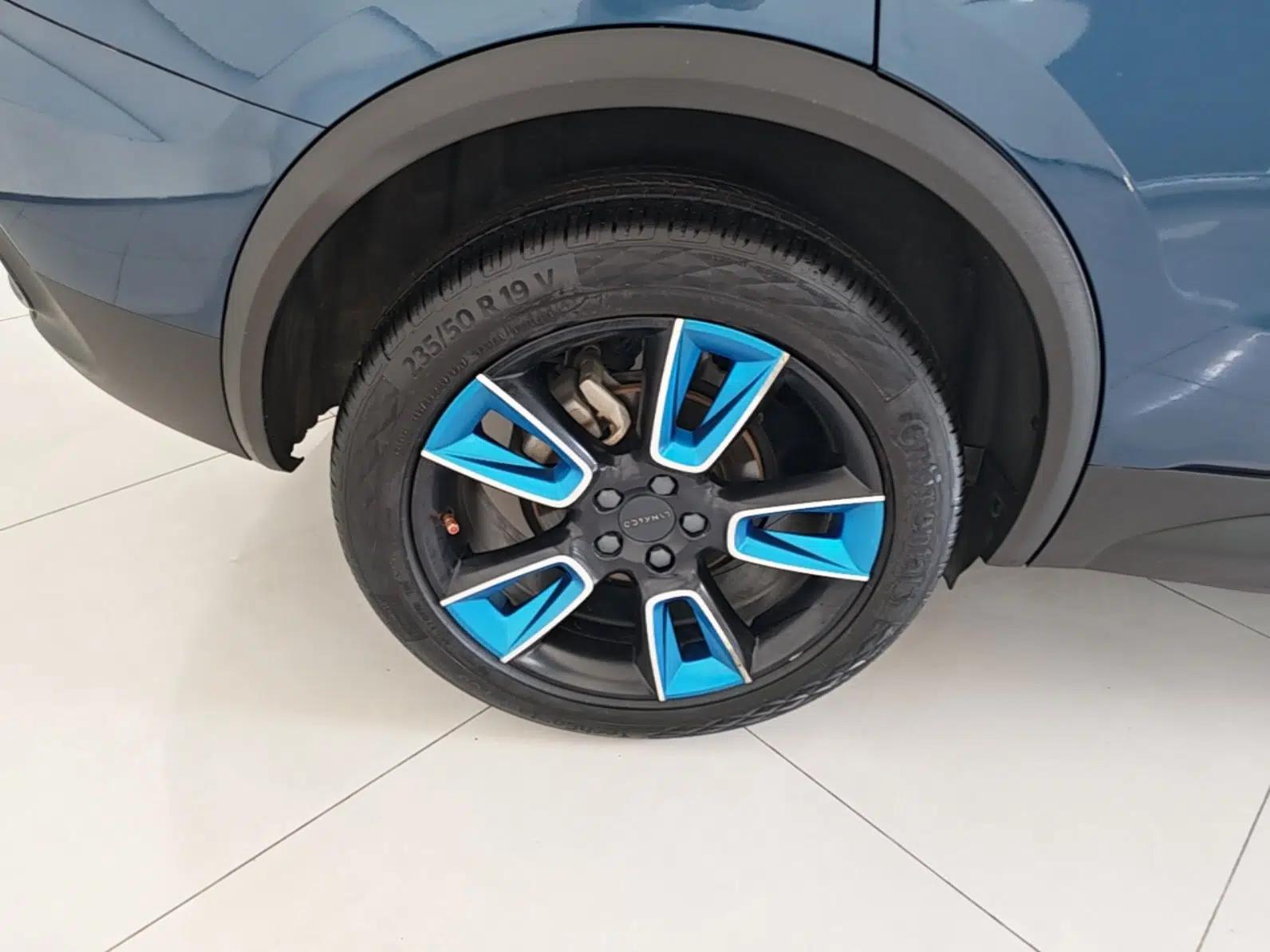 Lynk & Co 01 2017 2.0T Two-Wheel Drive Zhaopu Version — миниатюра 11