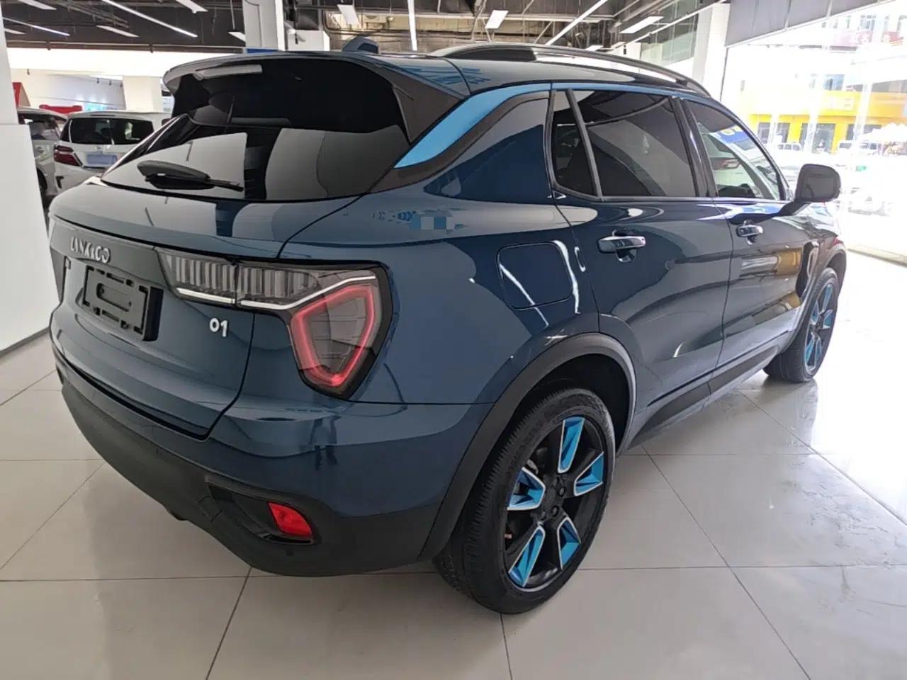 Lynk & Co 01 2017 2.0T Two-Wheel Drive Zhaopu Version — миниатюра 6