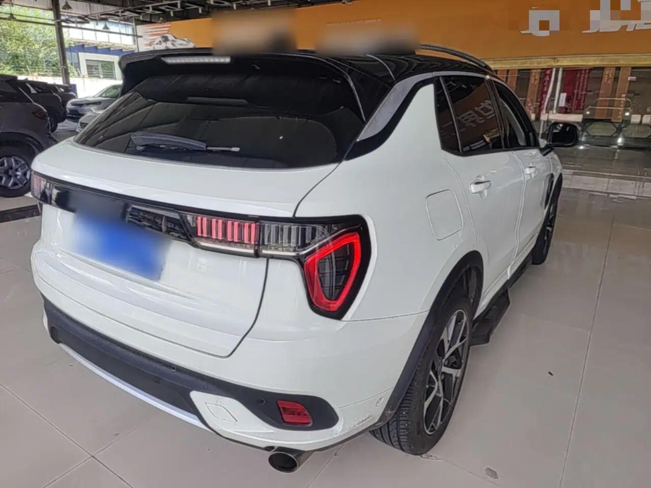 Lynk & Co 01 2017 2.0T Four-Wheel Drive Pro Edition — миниатюра 6