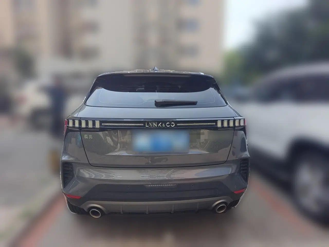 Lynk & Co 06 2023 Remix 1.5T Dynamic Halo — миниатюра 5