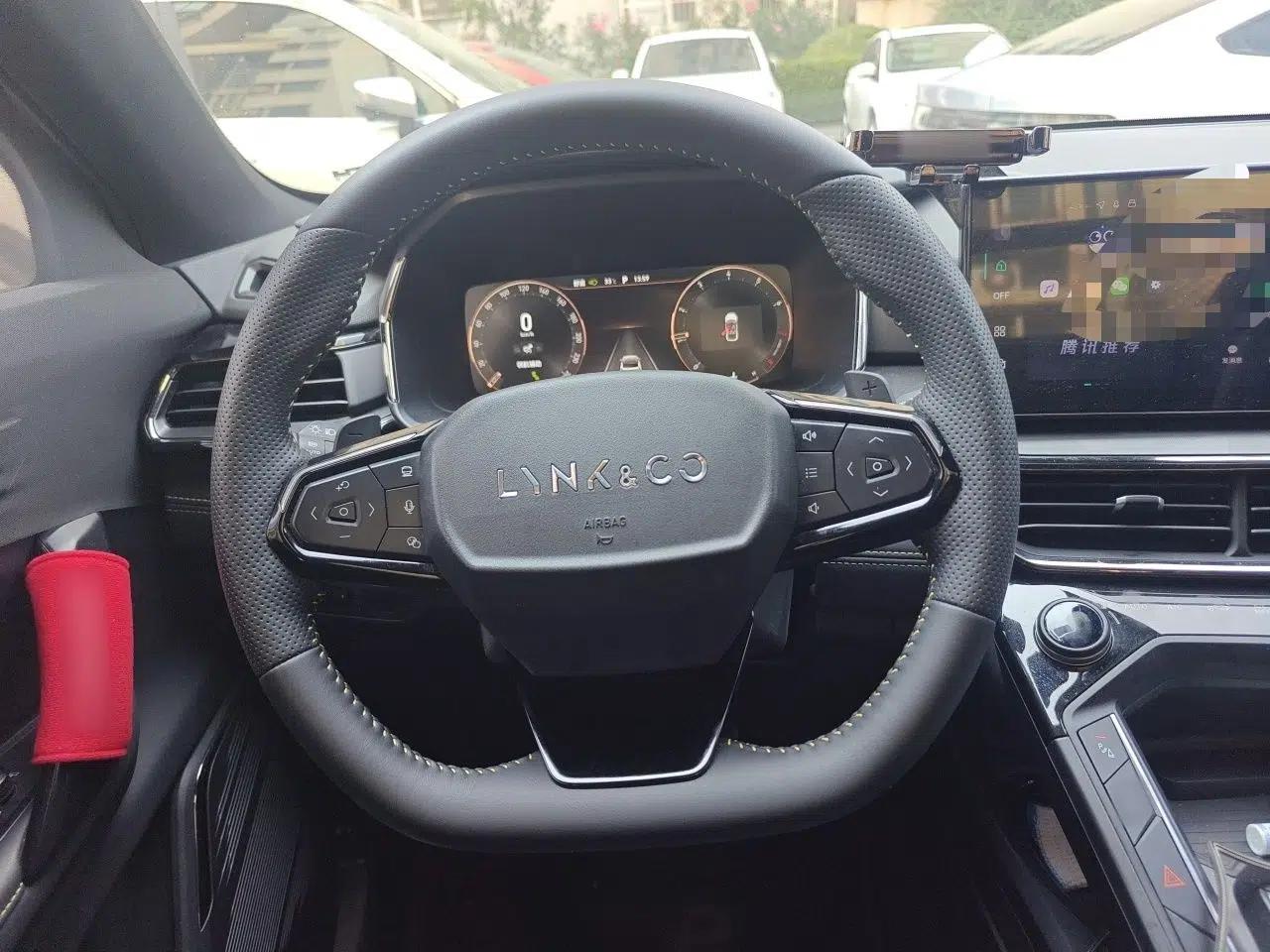Lynk & Co 06 2023 Remix 1.5T Dynamic Halo — миниатюра 10