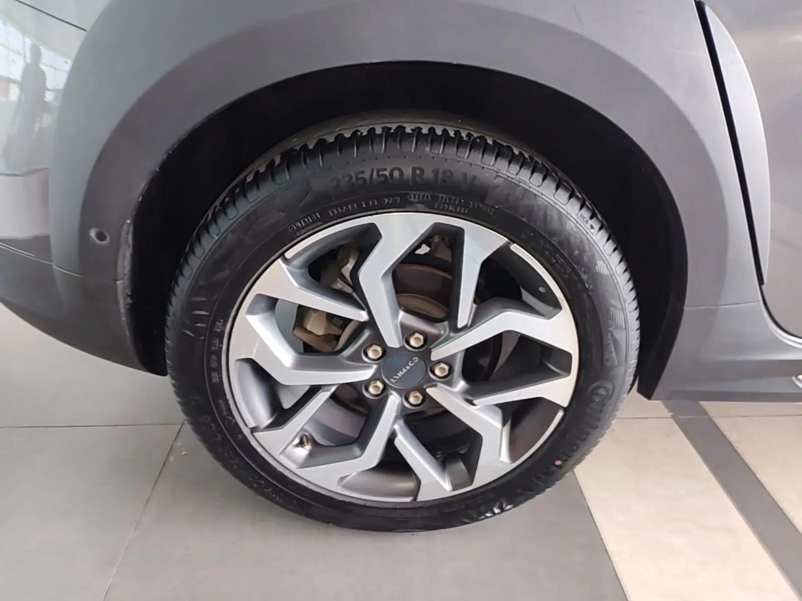 Lynk & Co 02 2019 1.5T DCT Two-Wheel Drive Shine Pro Edition China VI Standard — миниатюра 11