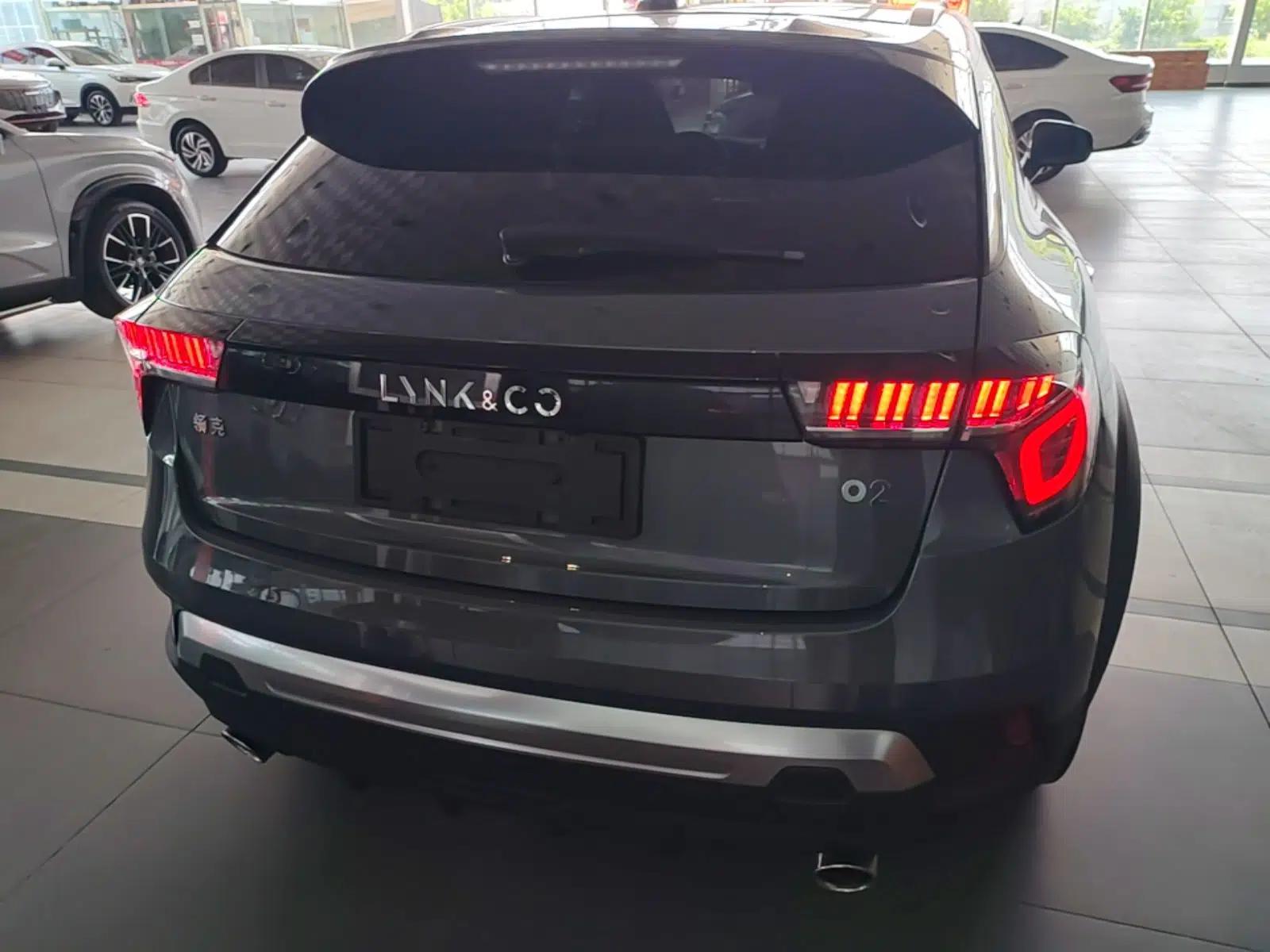 Lynk & Co 02 2019 1.5T DCT Two-Wheel Drive Shine Pro Edition China VI Standard — миниатюра 5