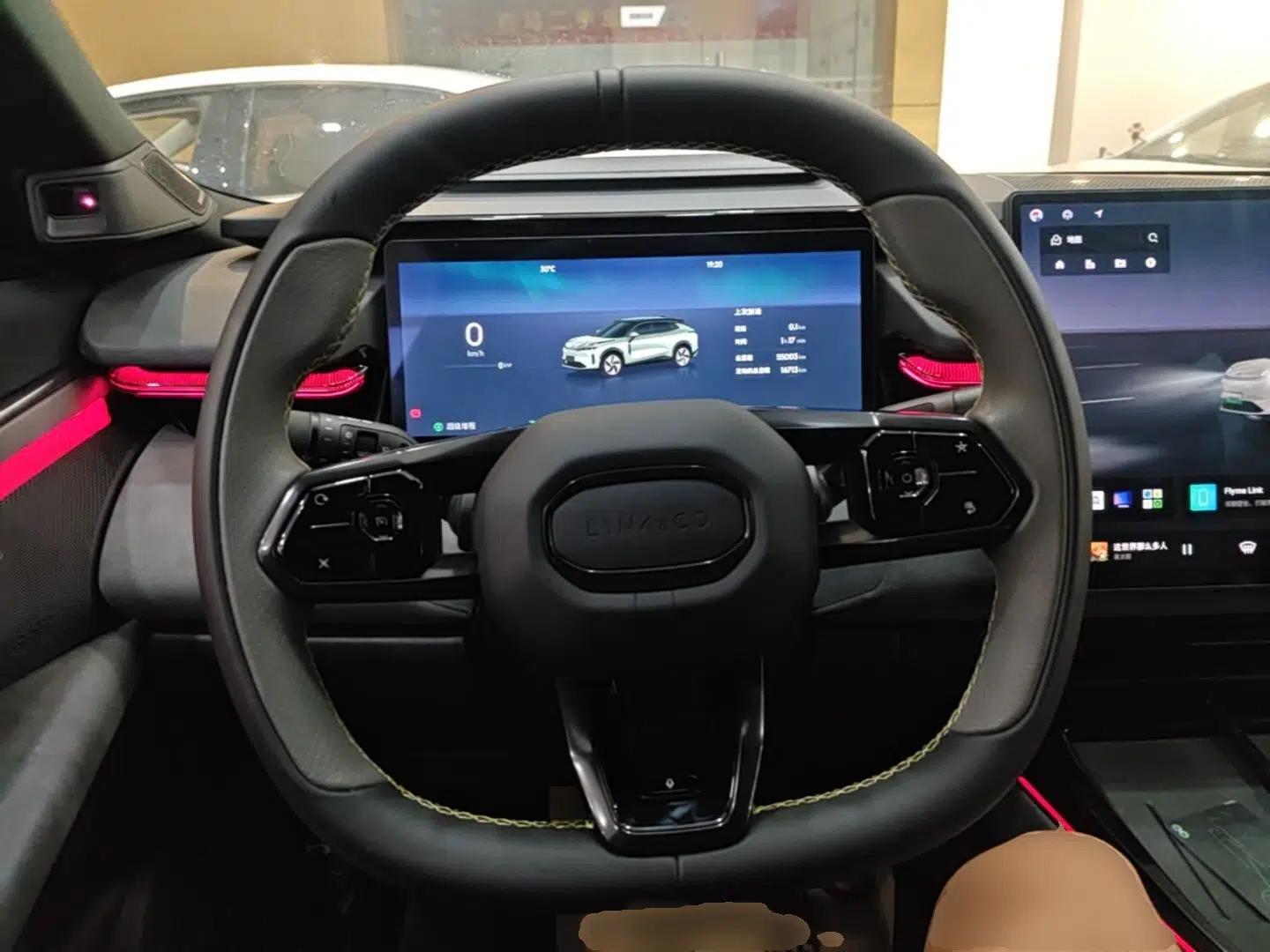Lynk & Co 08 EM-P 2023 120km Long-Range Halo — миниатюра 13
