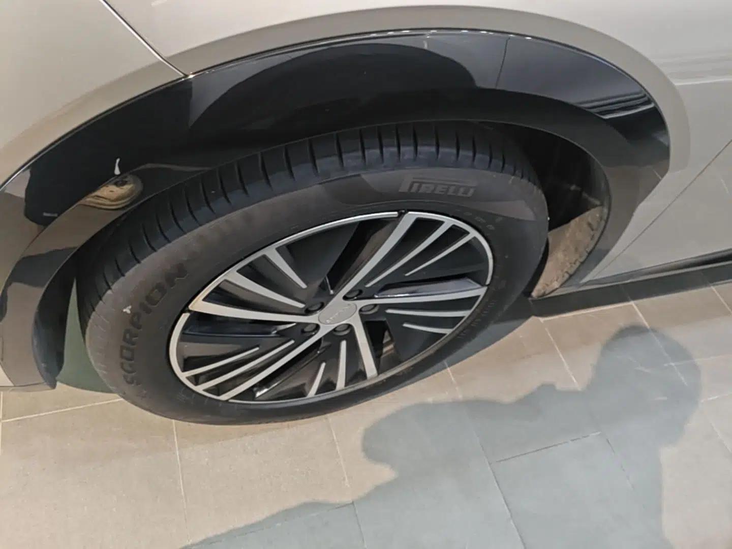 Lynk & Co 08 EM-P 2023 120km Long-Range Halo — миниатюра 10