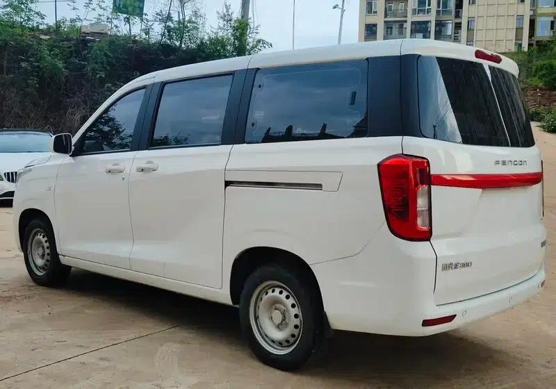 Fengguang E380 2022 Standard Edition - Comfort 5-seater — миниатюра 4