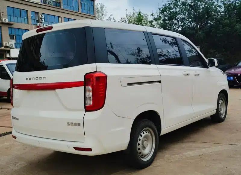 Fengguang E380 2022 Standard Edition - Comfort 5-seater — миниатюра 6