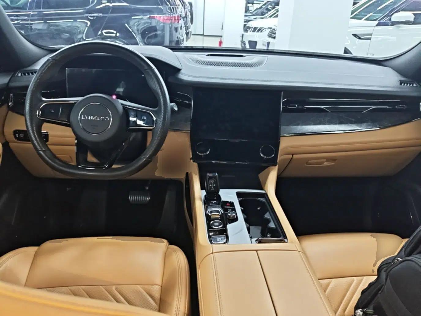 Lynk & Co 09 EM-P 2021 2.0T PHEV Halo Six-Seater — миниатюра 17