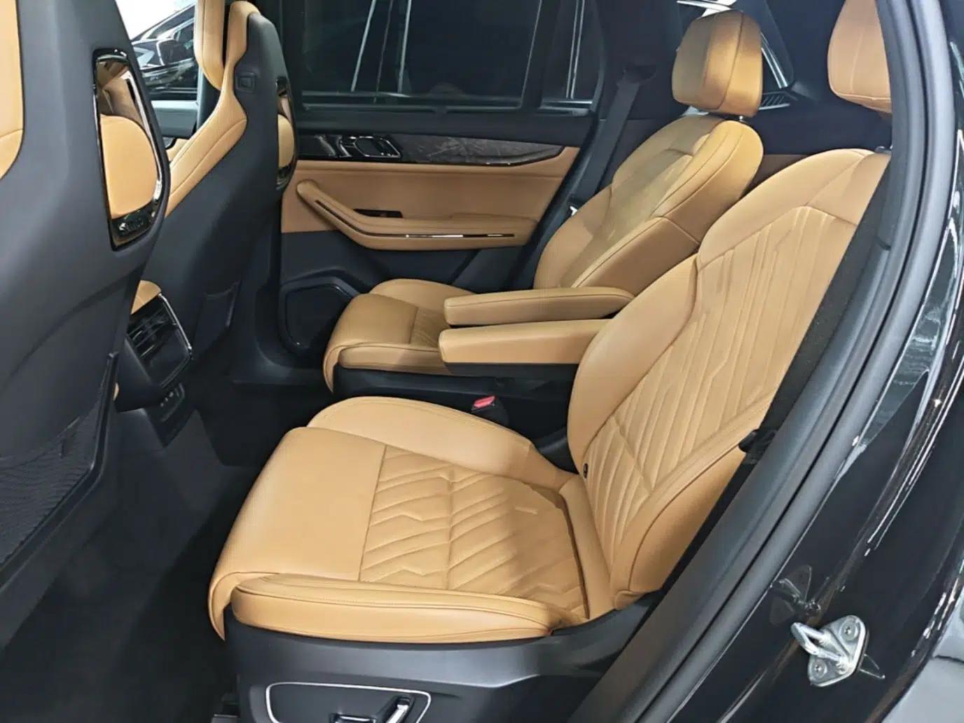 Lynk & Co 09 EM-P 2021 2.0T PHEV Halo Six-Seater — миниатюра 25