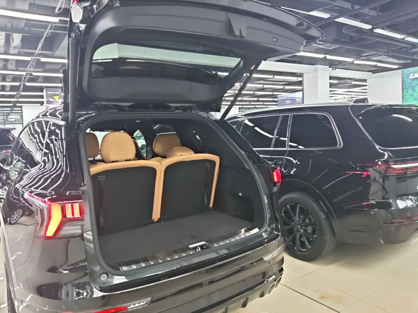 Lynk & Co 09 EM-P 2021 2.0T PHEV Halo Six-Seater — миниатюра 27