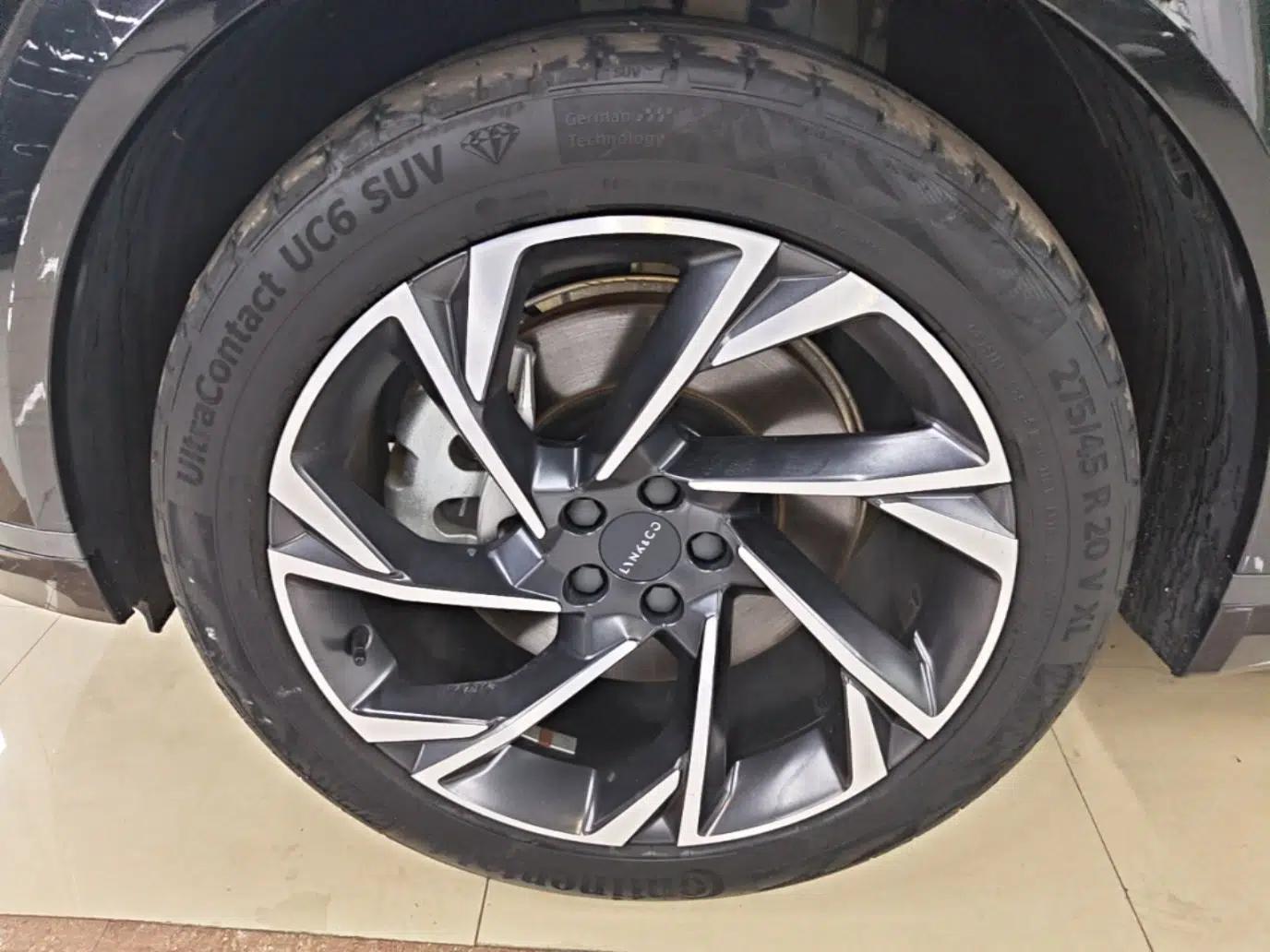 Lynk & Co 09 EM-P 2021 2.0T PHEV Halo Six-Seater — миниатюра 10
