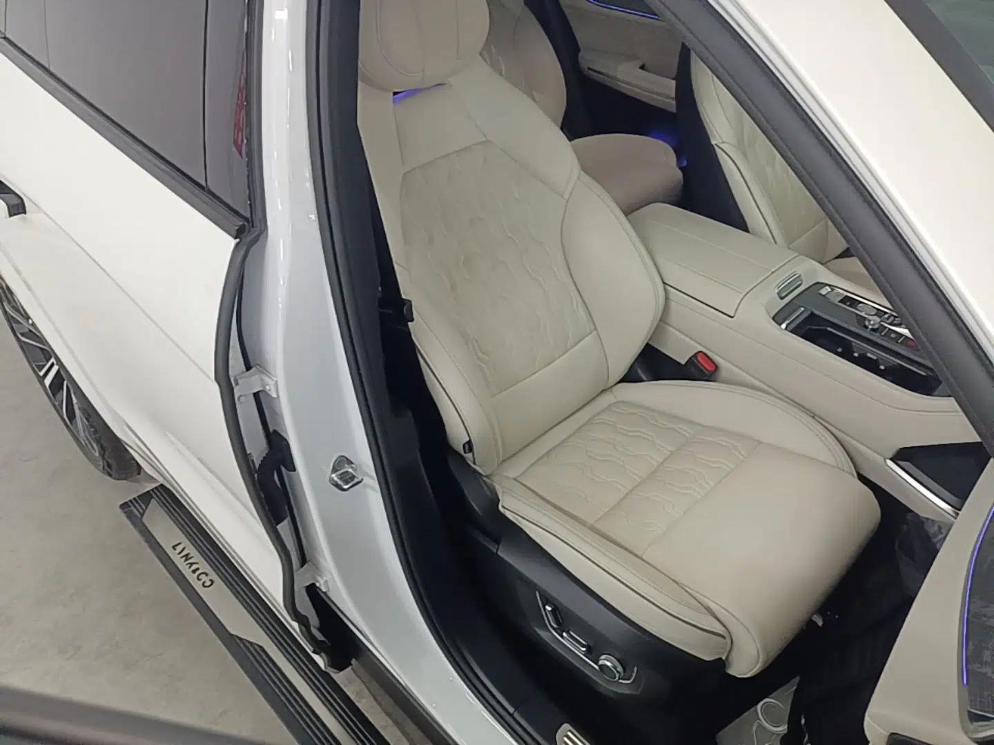 Lynk & Co 09 EM-P 2021 2.0T PHEV Ultra Six-Seater — миниатюра 19