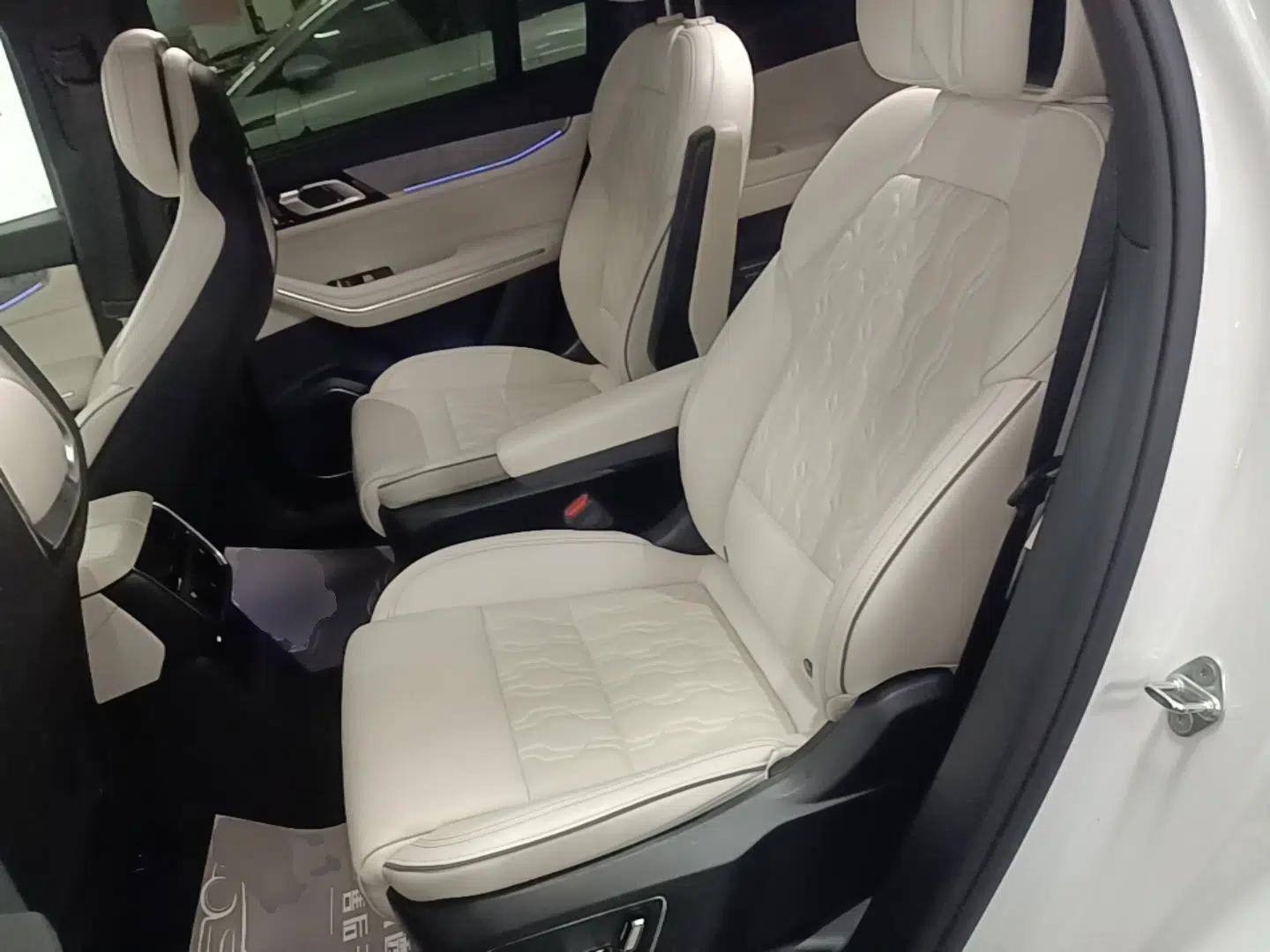 Lynk & Co 09 EM-P 2021 2.0T PHEV Ultra Six-Seater — миниатюра 20