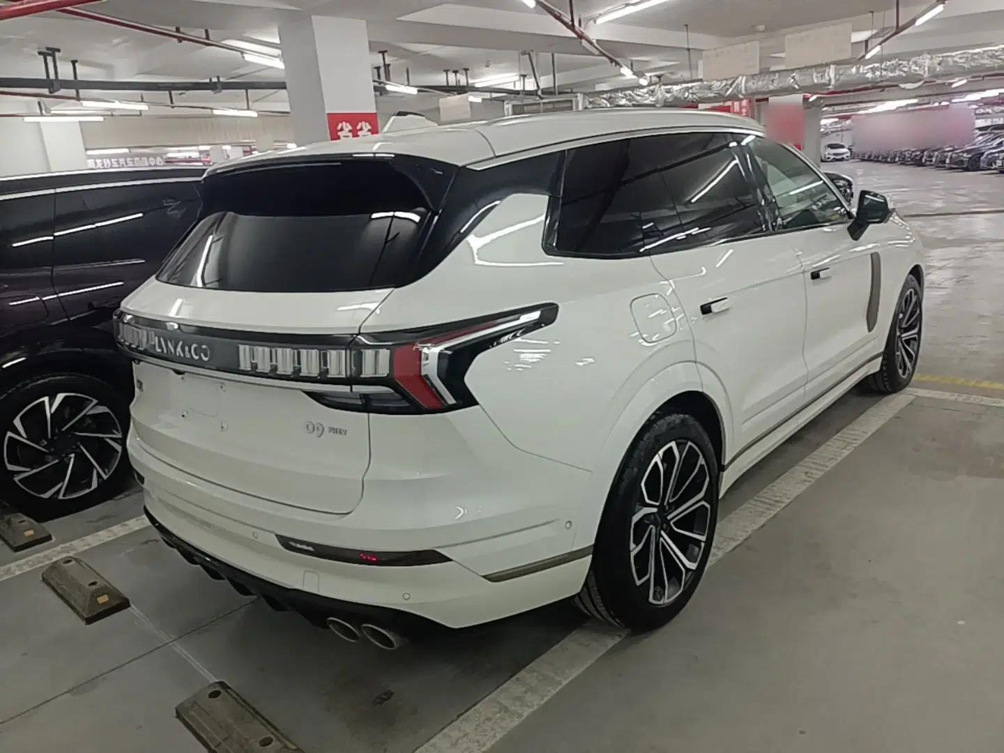 Lynk & Co 09 EM-P 2021 2.0T PHEV Ultra Six-Seater — миниатюра 6