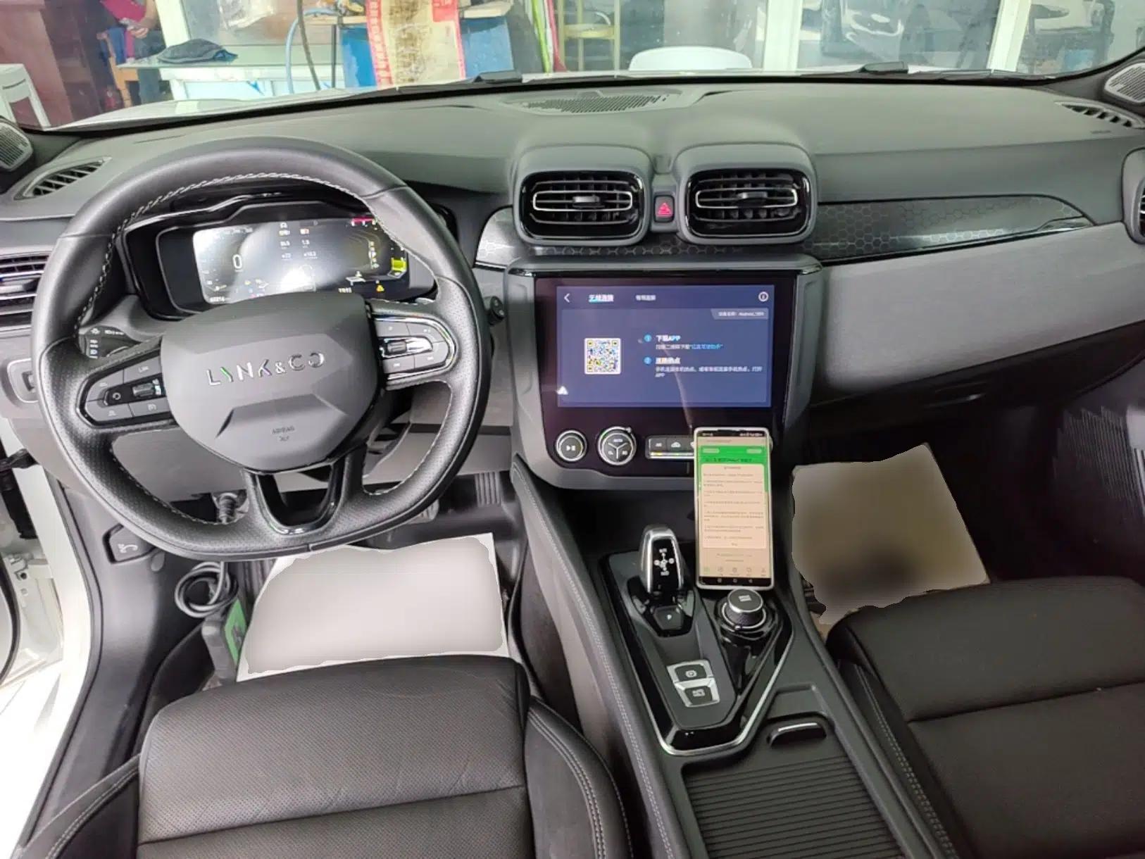 Lynk & Co 02 Hatchback 2022 2.0TD Pro — миниатюра 17
