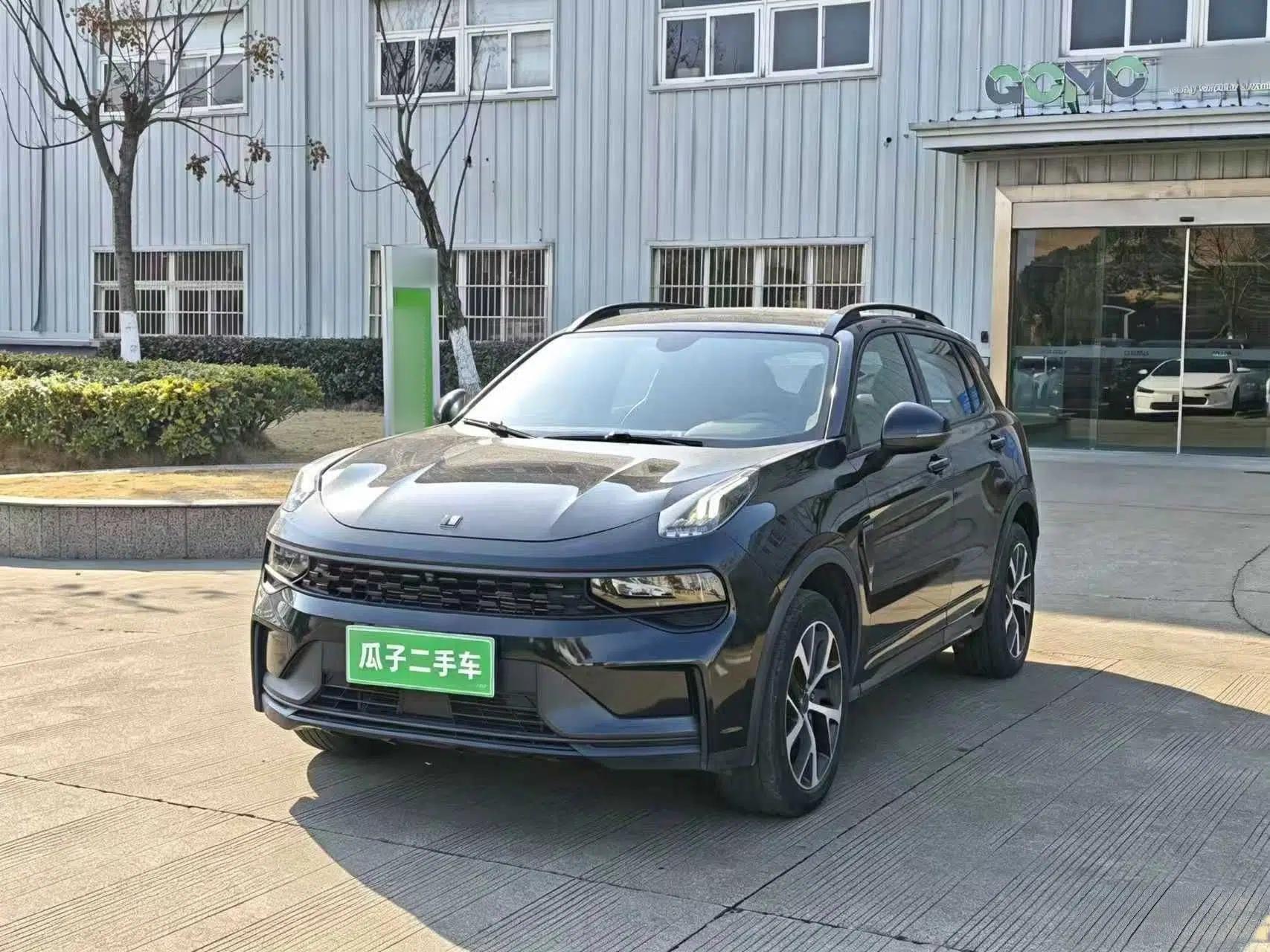 Lynk & Co 01 EM-P 2022 1.5TD PHEV Plus — миниатюра 1