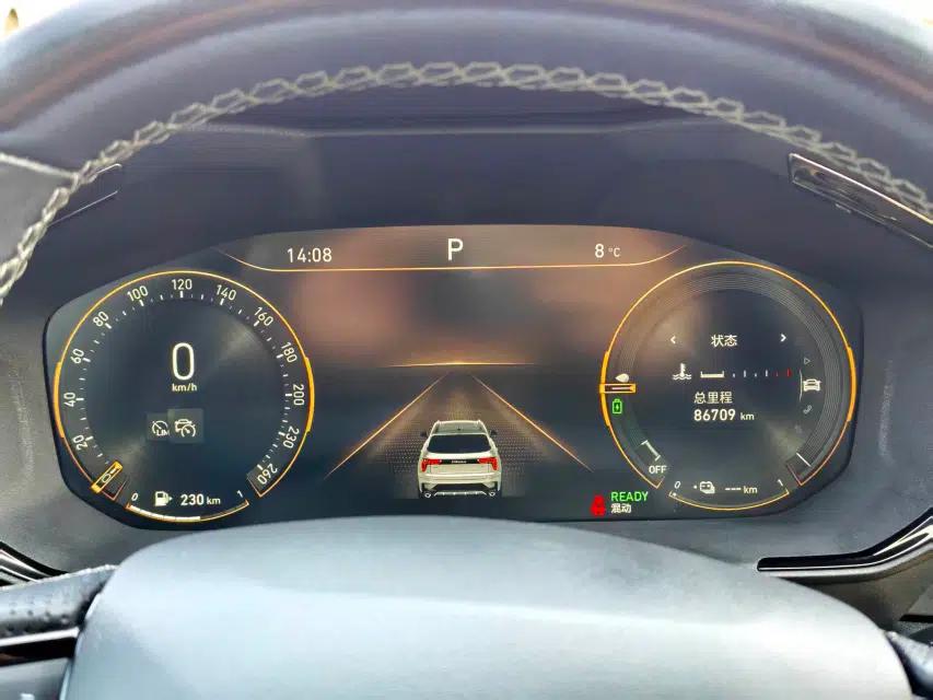 Lynk & Co 01 EM-P 2022 1.5TD PHEV Plus — миниатюра 8