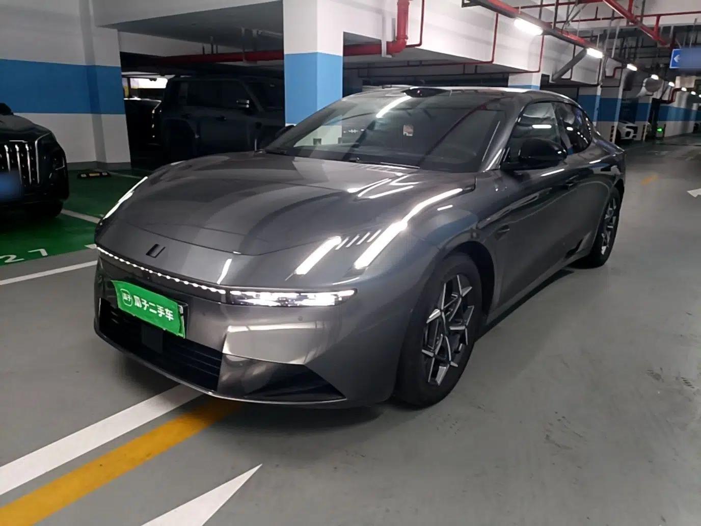 Lynk & Co 10 EM-P 2025 Model 120 Four-Wheel Drive Ultra — миниатюра 1