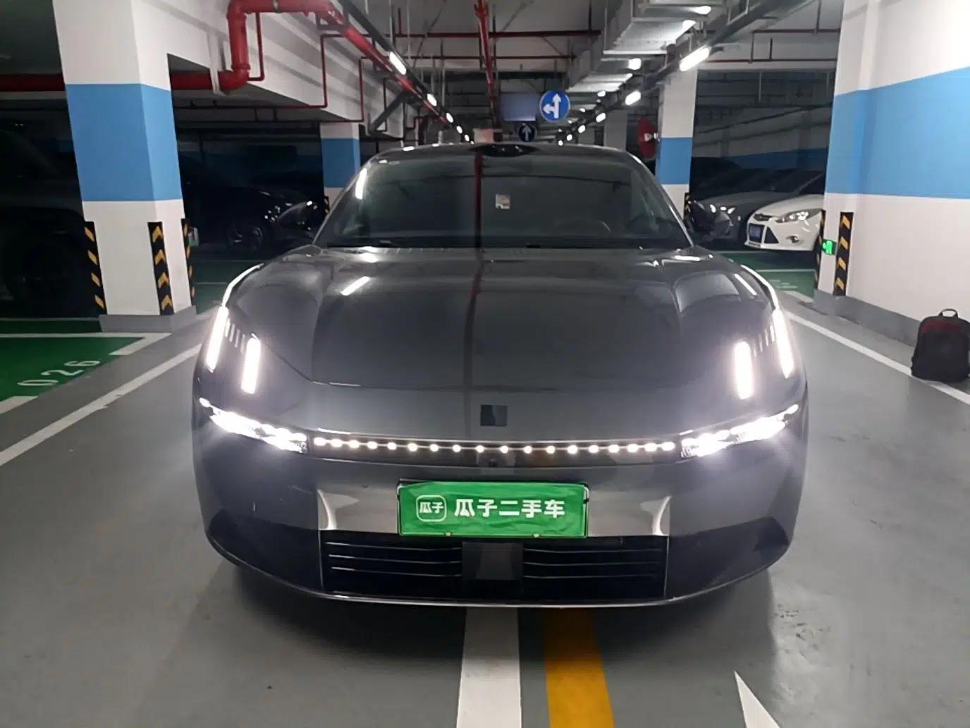 Lynk & Co 10 EM-P 2025 Model 120 Four-Wheel Drive Ultra — миниатюра 2