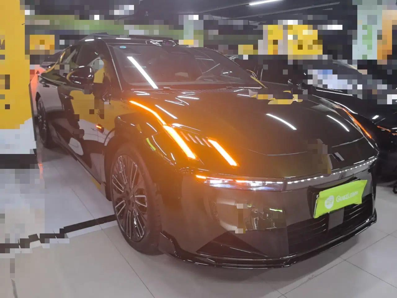 Lynk & Co 10 EM-P 2025 Model 240 All-Wheel Drive Ultra—Sport Edition — миниатюра 3