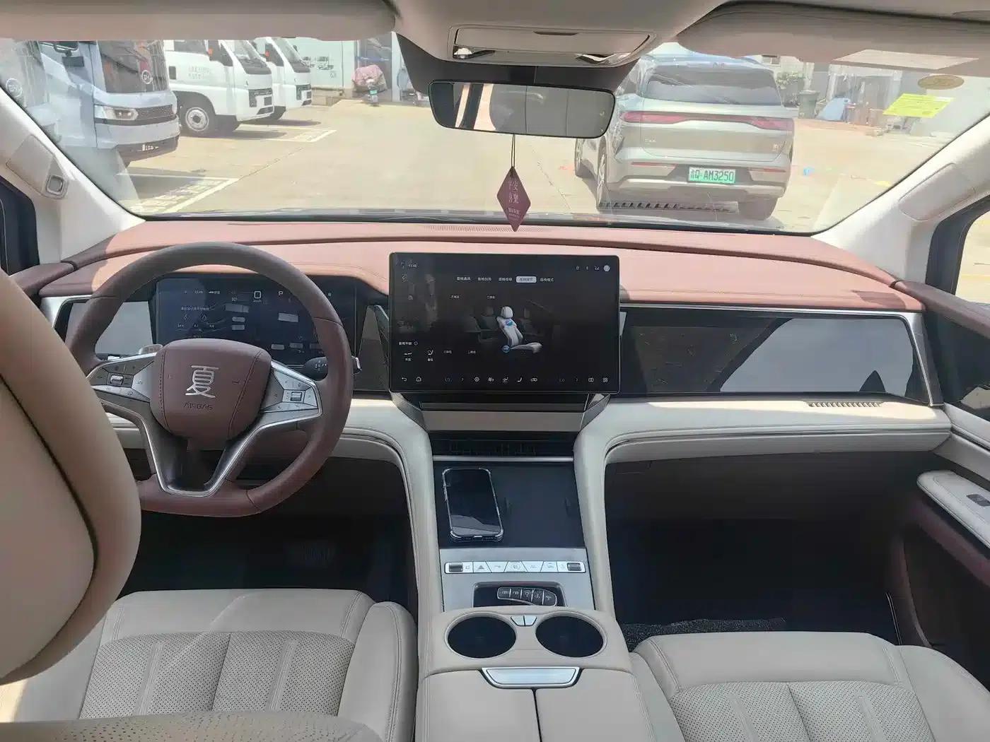 Summer 2025 DM-i 1.5T 180km/h Superior Edition — миниатюра 7