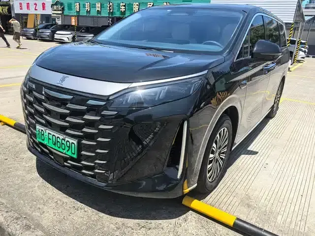 Summer 2026 DM-i 1.5T 218KM Superior Edition