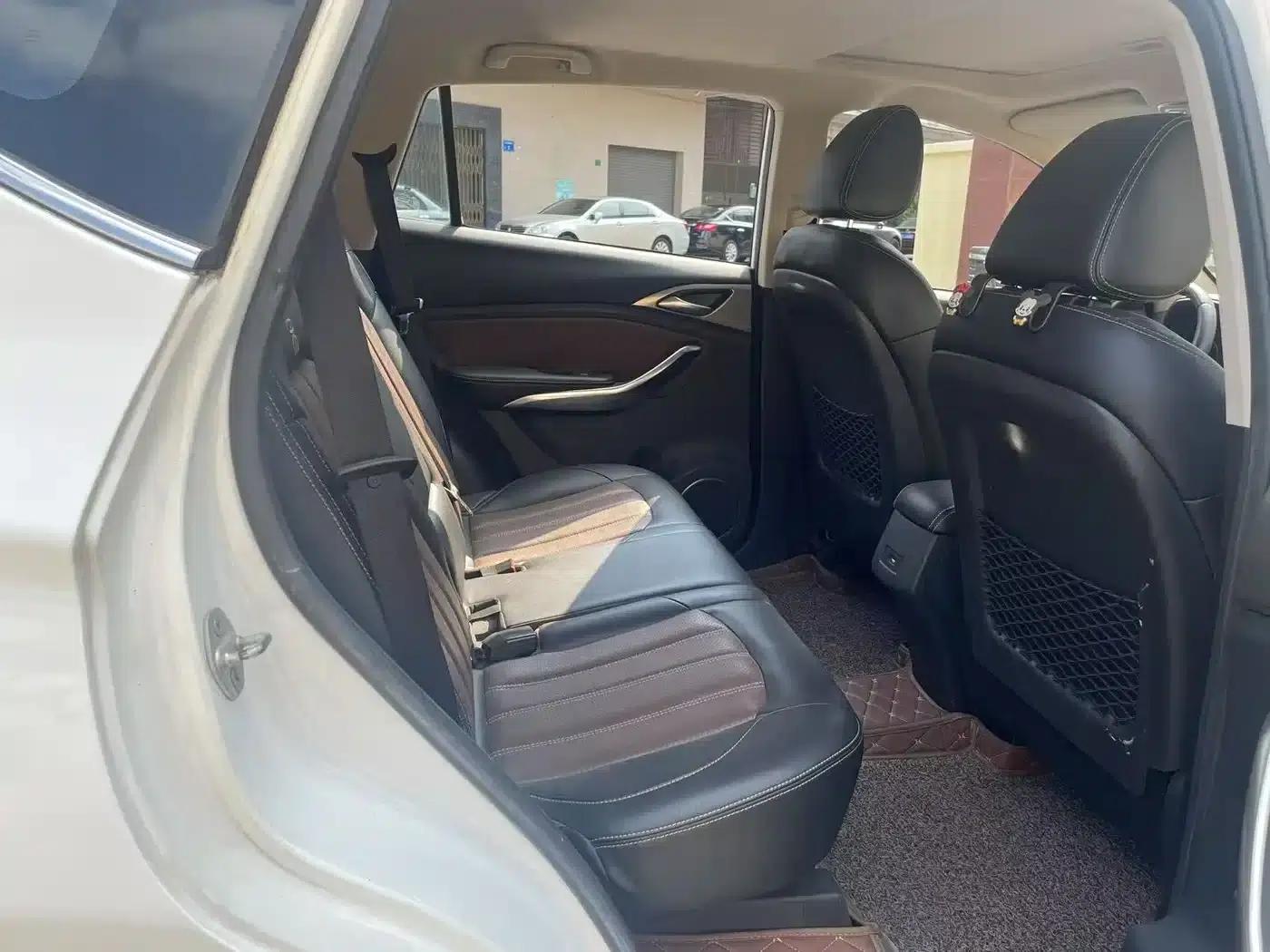 Song 2016 Grand Edition 1.5TID Automatic Elite — миниатюра 11