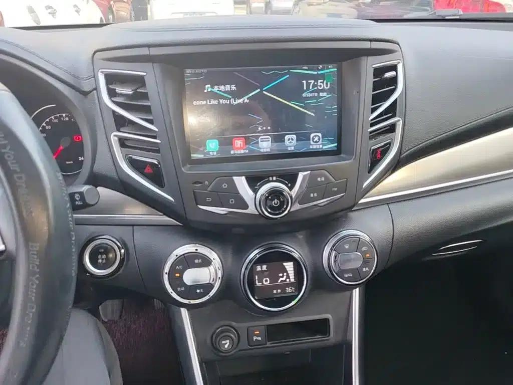 Song 2016 Grand Edition 1.5TI Manual Elite — миниатюра 13