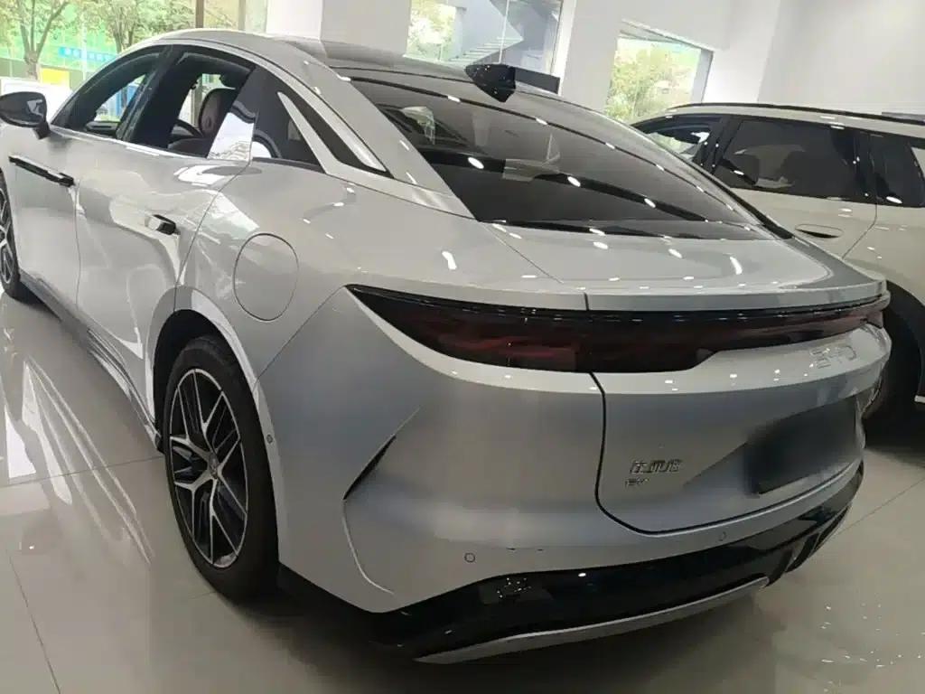 Han L 2025 EV All-Wheel Drive LiDAR Flagship Edition — миниатюра 5