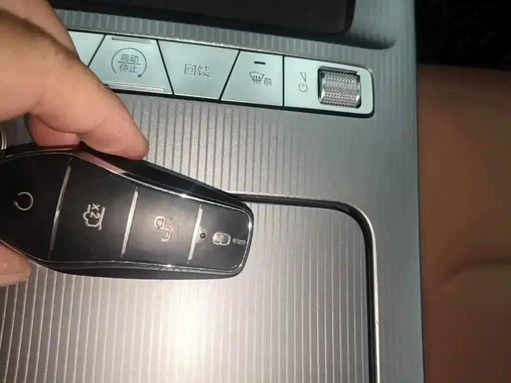 Han L 2025 EV All-Wheel Drive LiDAR Flagship Edition — миниатюра 9