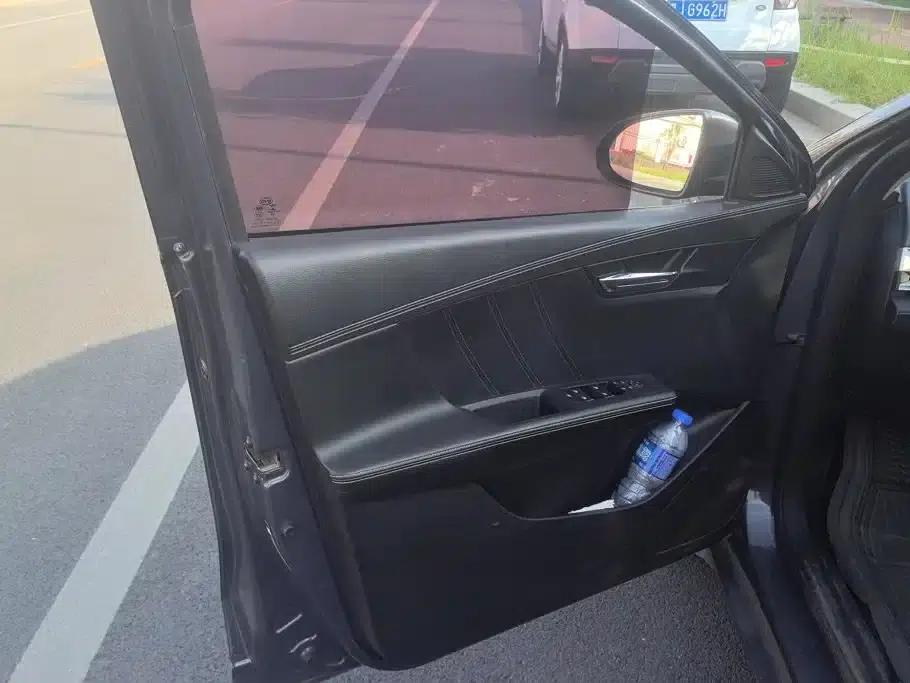 BYD e2 2019 Long Range Edition, Luxury Model — миниатюра 7