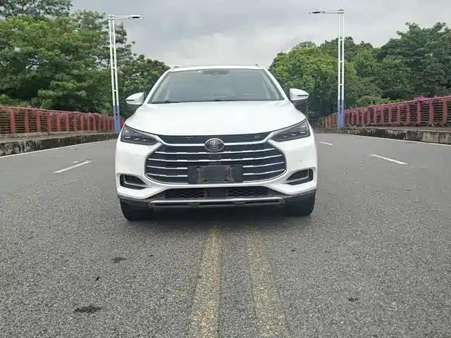 Tang 2018 2.0T Automatic Intelligent Connected Premium 7-seater National V Emission Standard