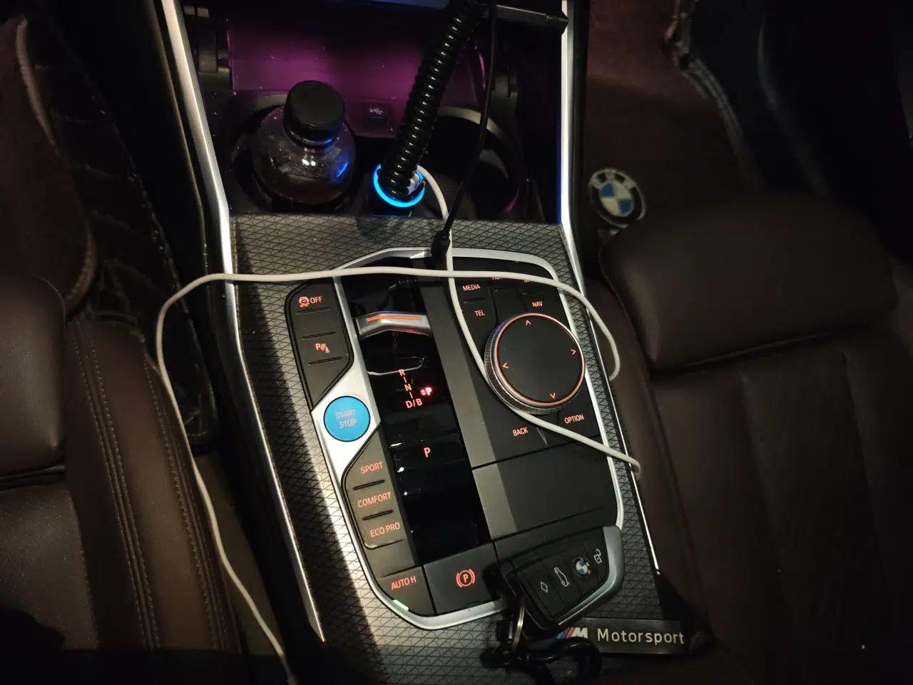 BMW i3 2023 eDrive 40 L Midnight Edition — миниатюра 14