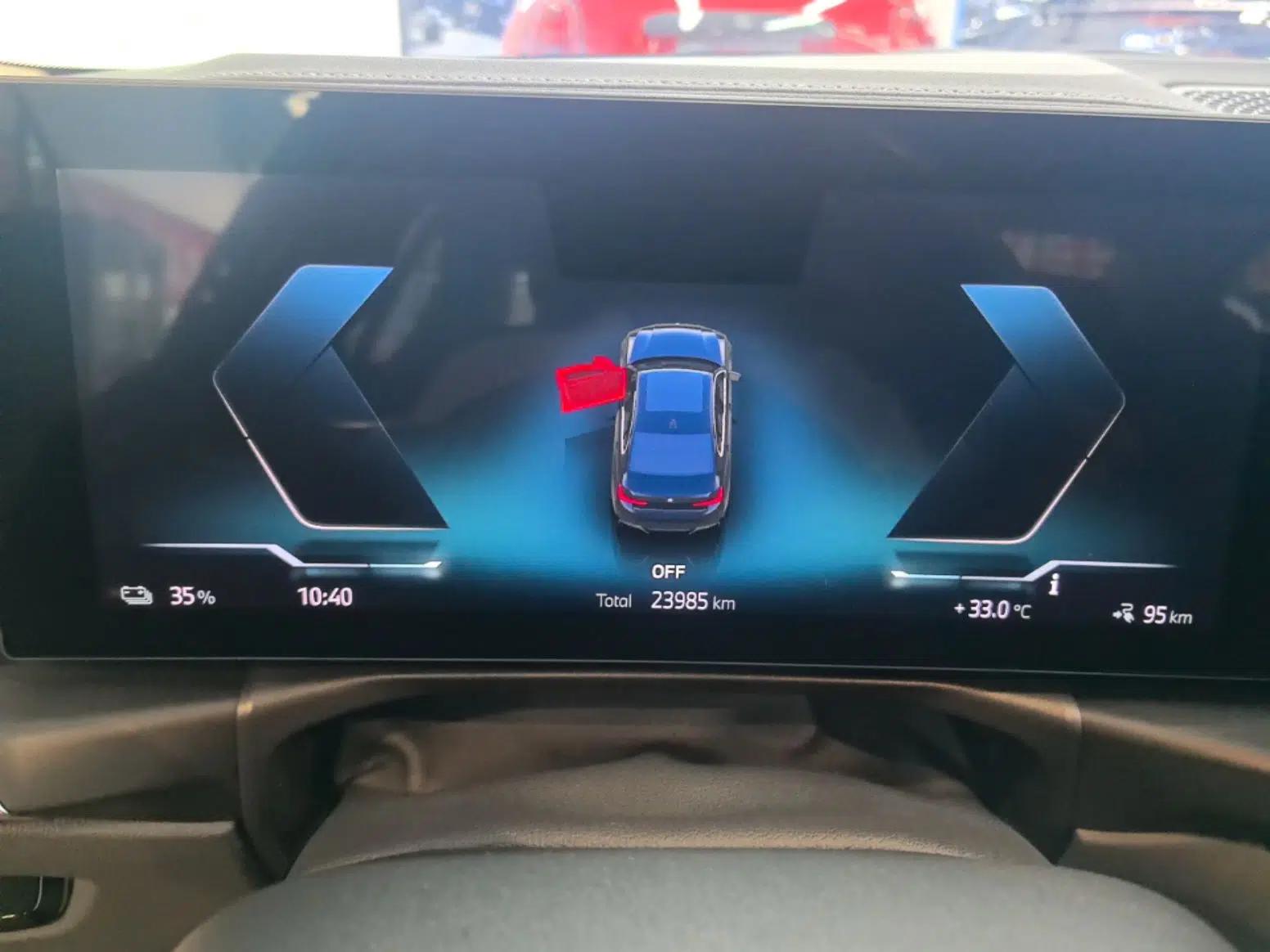 BMW i3 2025 eDrive 35 L — миниатюра 14