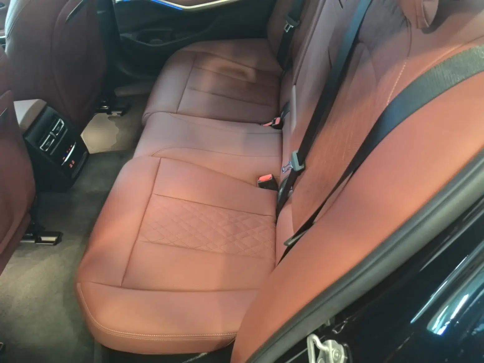 BMW i3 2025 eDrive 35 L — миниатюра 20