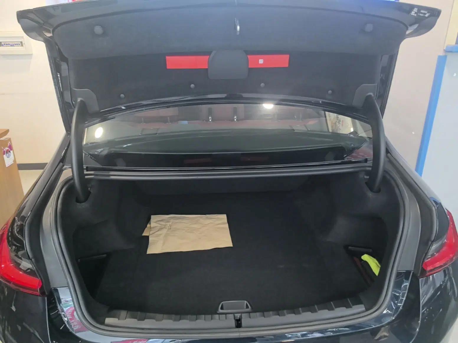 BMW i3 2025 eDrive 35 L — миниатюра 22