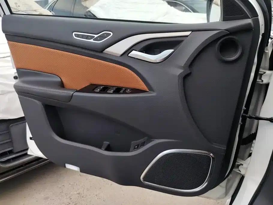 Qin New Energy 2016 Qin EV300 Flagship Edition — миниатюра 7