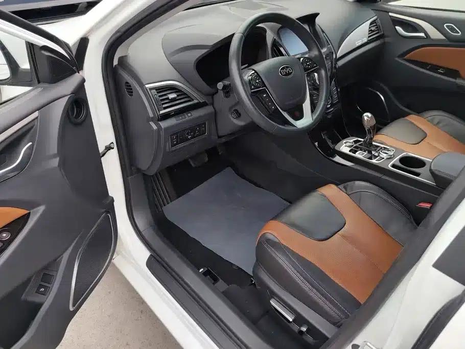 Qin New Energy 2016 Qin EV300 Flagship Edition — миниатюра 9