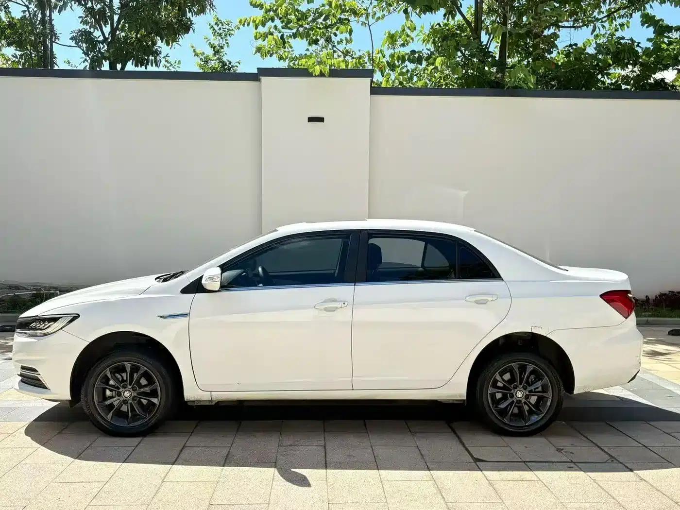 Qin New Energy 2021 Travel Edition — миниатюра 6