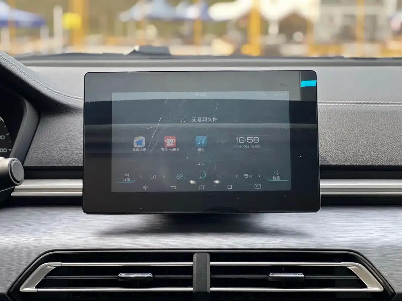 Qin New Energy 2019 Long Range Luxury Edition — миниатюра 11