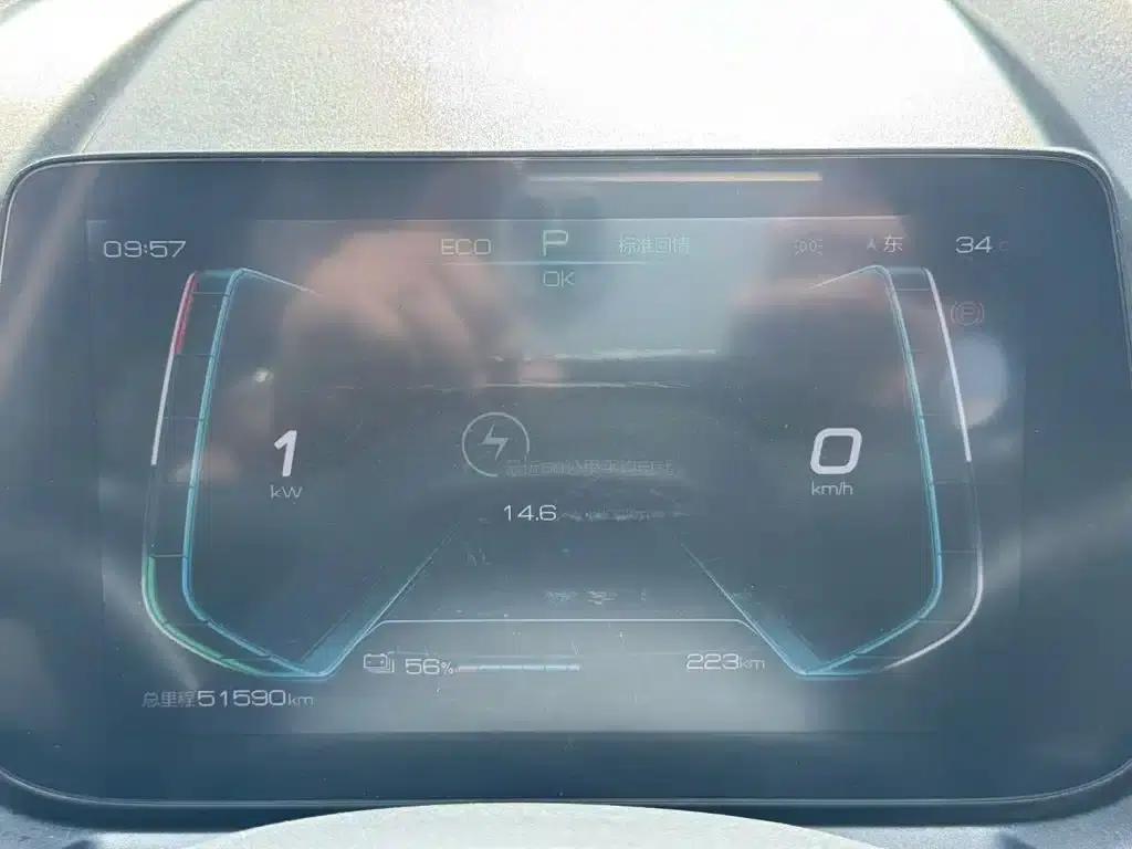 Yuan Pro 2021 401KM Premium — миниатюра 12