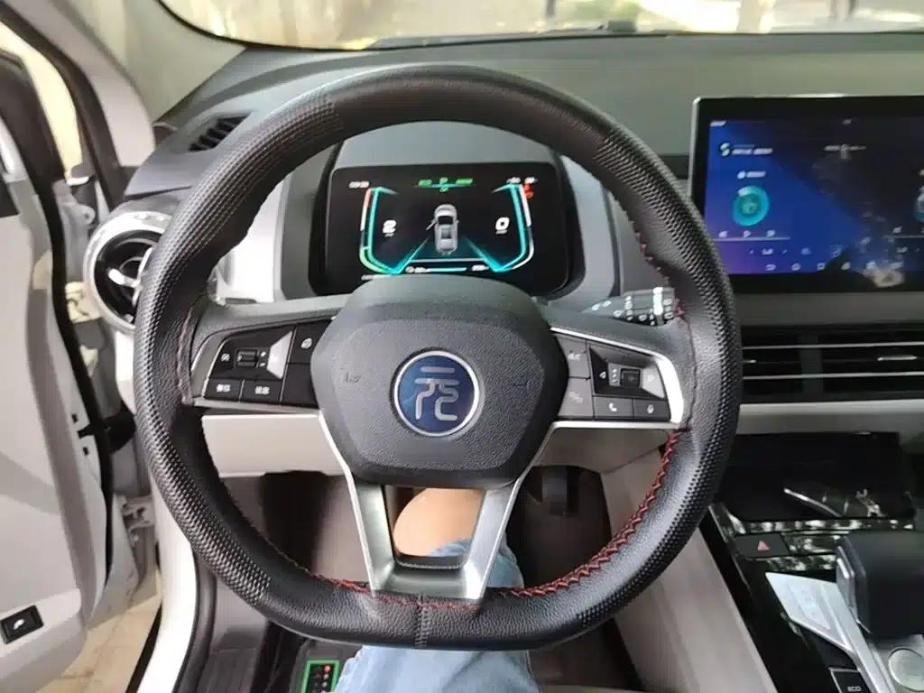 Yuan Pro 2021 401KM Luxury Edition — миниатюра 11