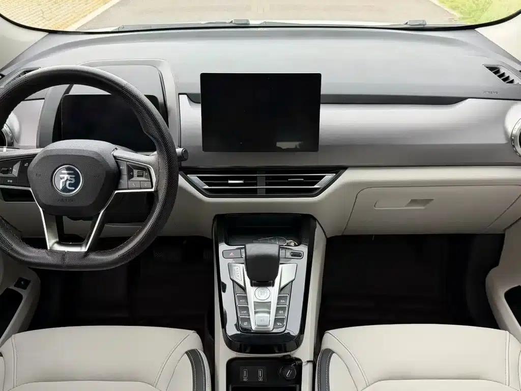 Yuan Pro 2021 401KM Luxury Edition — миниатюра 10