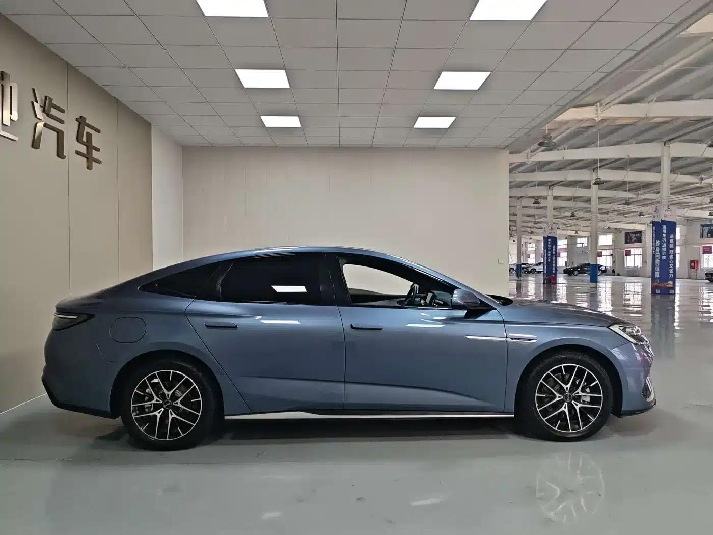 Seal 07 DM-i 2025 Model DM-i 1.5L 125km Premium — миниатюра 7