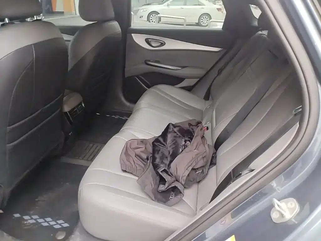 Seal 07 DM-i 2025 Model DM-i 1.5L 125km Elite — миниатюра 17