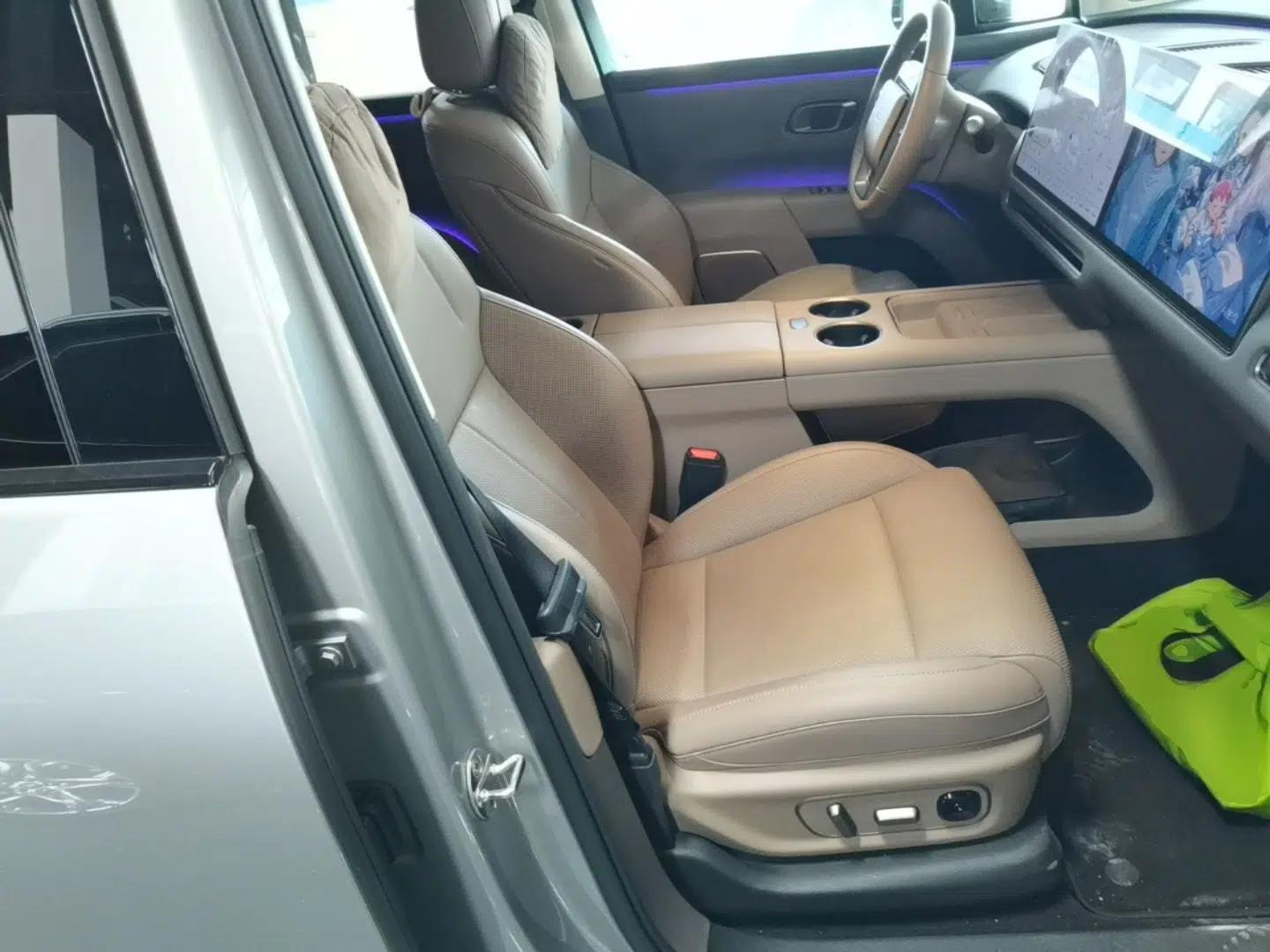 Li Auto i8 2025 Model Standard Version — миниатюра 19