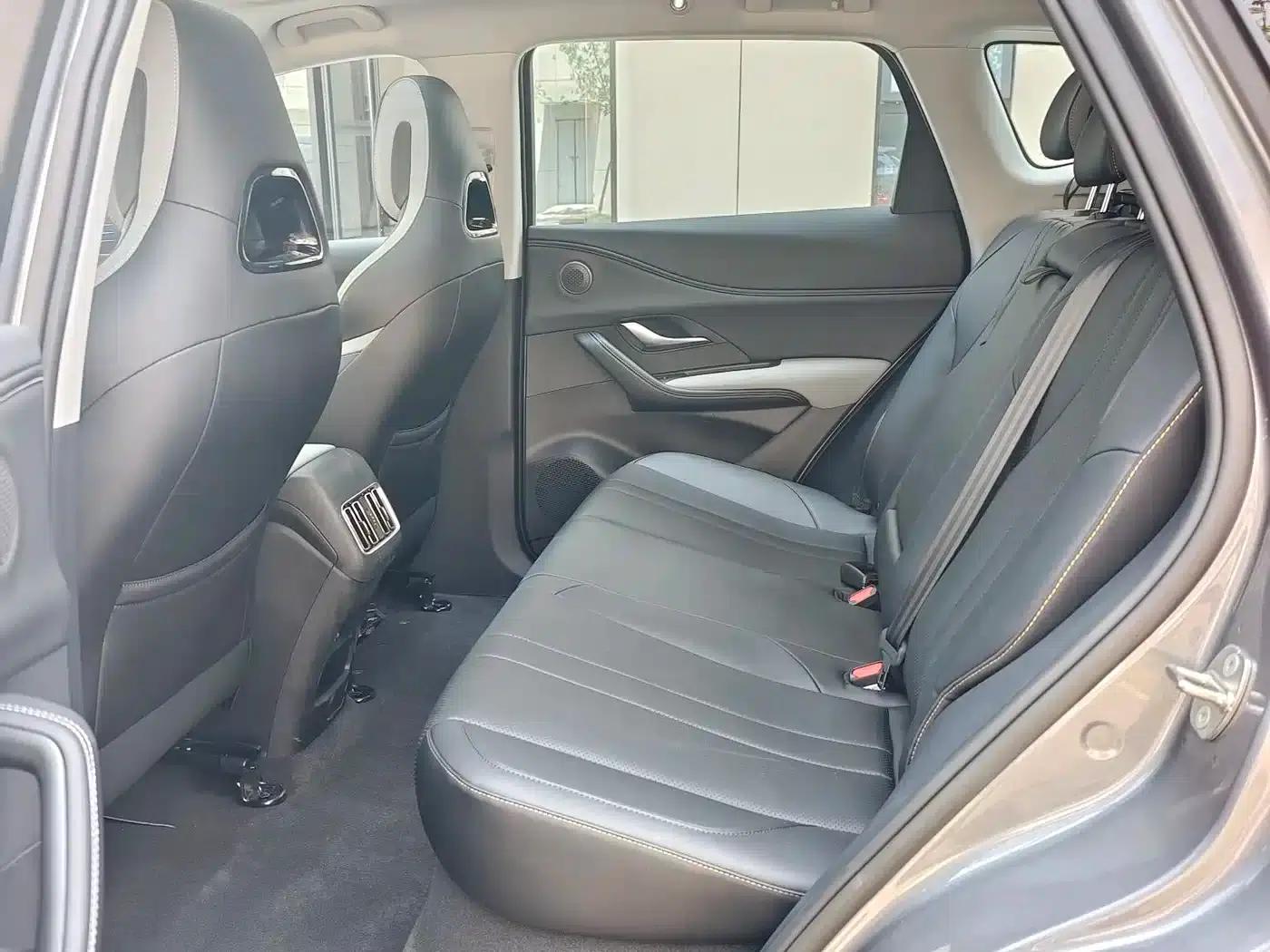Hiace 05 DM-i 2025 DM-i Smart Driving Edition 75KM Premium — миниатюра 5