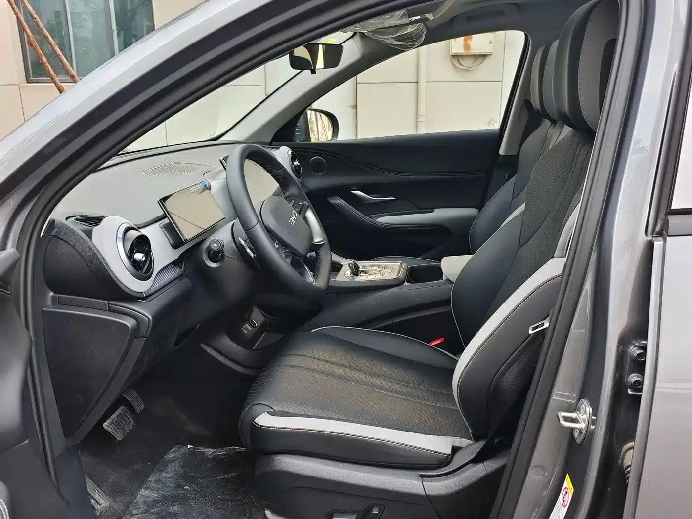 Hiace 05 DM-i 2025 DM-i Smart Driving Edition 75KM Premium — миниатюра 4